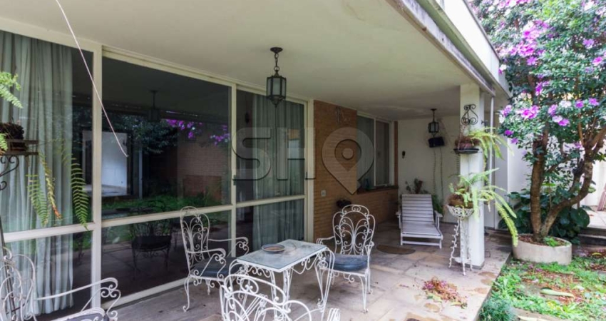 Casa com 4 quartos à venda na Rua Dona Elisa Moraes Mendes, 636, Vila Madalena, São Paulo