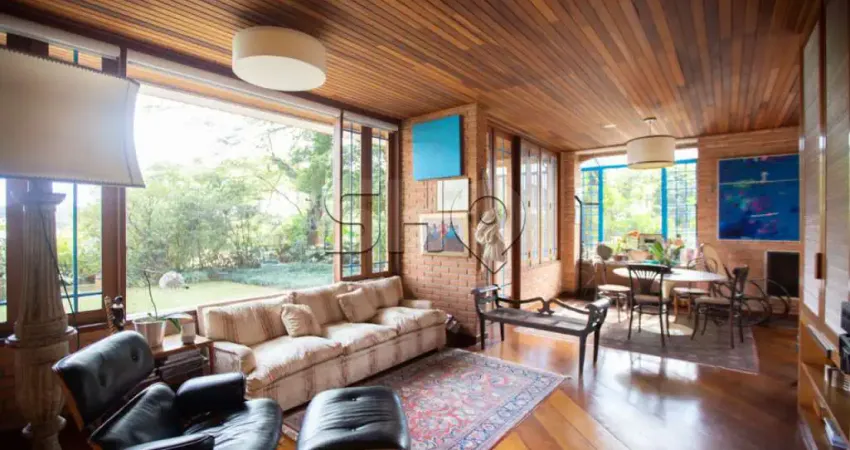 Casa com 4 quartos à venda na Rua Itaperuna, 84, Pacaembu, São Paulo