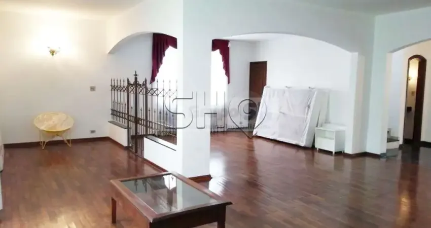 Casa com 4 quartos à venda na Rua Guilherme Moura, 0342, Vila Madalena, São Paulo
