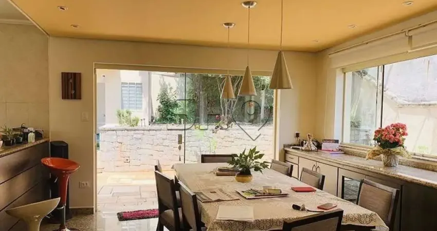 Casa com 3 quartos à venda na Rua Agariba, 187, Vila Romana, São Paulo