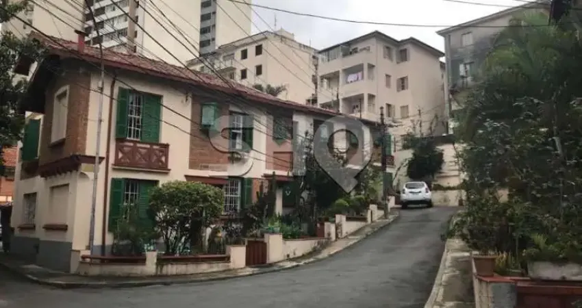 Casa em condomínio fechado com 3 quartos à venda na Rua Voluntários da Pátria, 2505, Santana, São Paulo