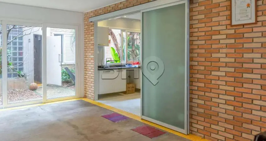 Casa com 4 quartos para alugar na Rua Aldo de Azevedo, 36, Vila Madalena, São Paulo