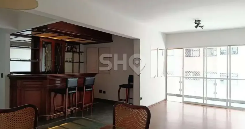 Apartamento com 3 quartos para alugar na Rua João Moura, 860, Pinheiros, São Paulo