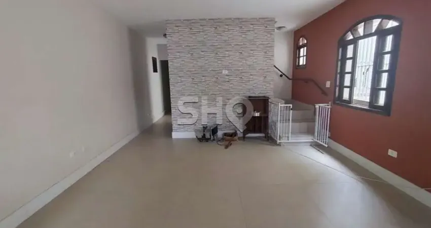 Casa com 4 quartos para alugar na Rua Ajurapéia, 65, Vila Madalena, São Paulo