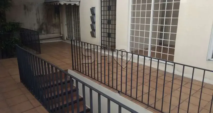 Prédio à venda na Rua Apiacás, 840, Perdizes, São Paulo