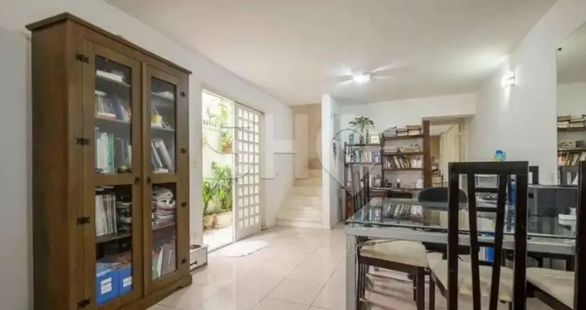 Casa com 3 quartos à venda na Rua Havaí, 62, Sumaré, São Paulo