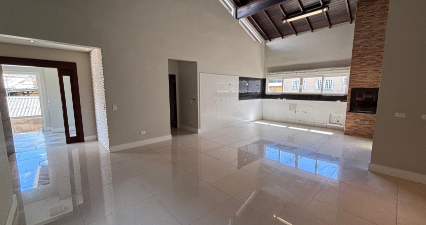 Sala comercial com 5 salas para alugar na Rua Carlos Klemtz, 836, Fazendinha, Curitiba