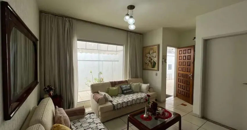 Casa para Venda em Jundiaí, Jardim Morumbi, 3 dormitórios, 1 suíte, 2 banheiros