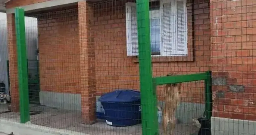 Casa para Venda em Cidreira, Centro, 2 dormitórios, 1 suíte, 2 banheiros