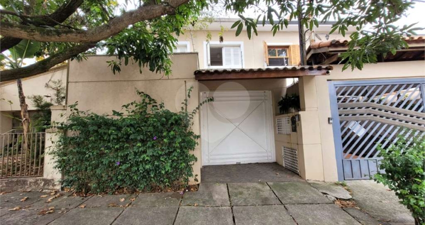 Casa com 3 quartos à venda na Rua Princesa Leopoldina, Alto da Lapa, São Paulo