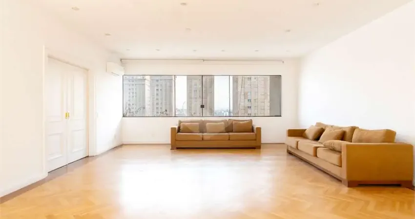Duplex com 6 quartos à venda em Alto De Pinheiros - SP