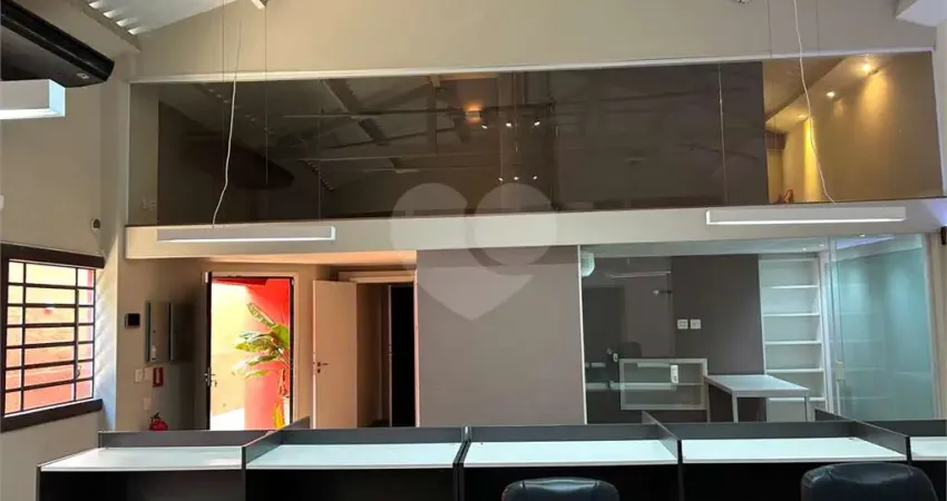 Prédio inteiro à venda ou para locação em Vila Hamburguesa - SP