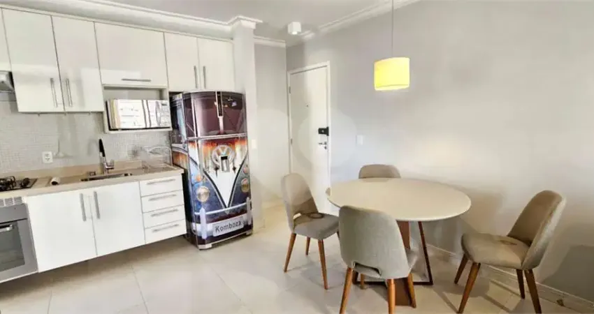 Apartamento com 2 quartos para locação em Vila Anastácio - SP
