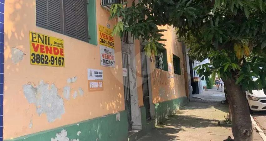 Terreno à venda na Rua Caio Graco, Vila Romana, São Paulo