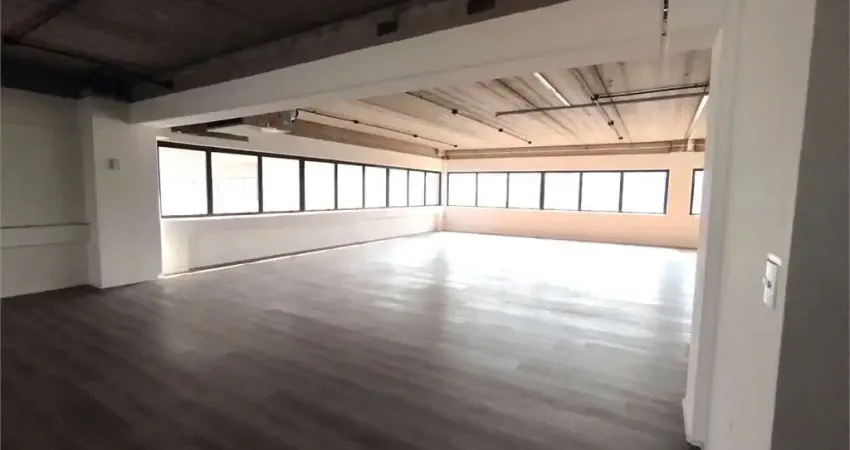 Sala comercial para alugar na Rua Cenno Sbrighi, Barra Funda, São Paulo