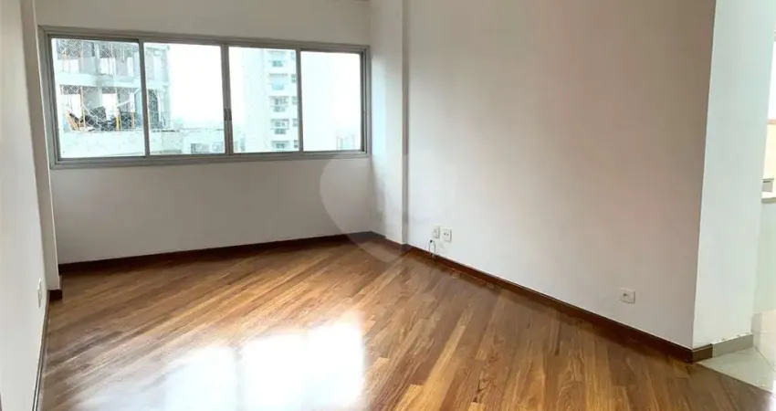 Apartamento com 3 quartos para locação em Sumarezinho - SP