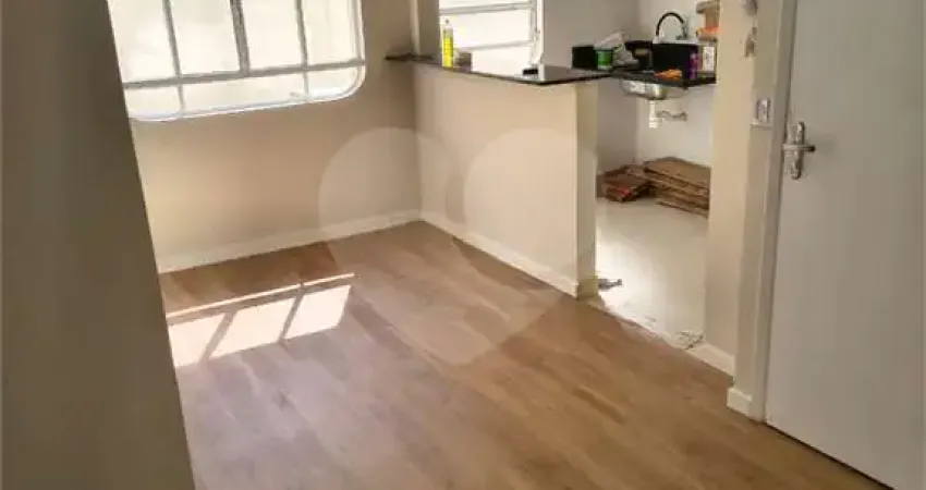 Apartamento com 2 quartos à venda em Alto de Pinheiros, São Paulo 