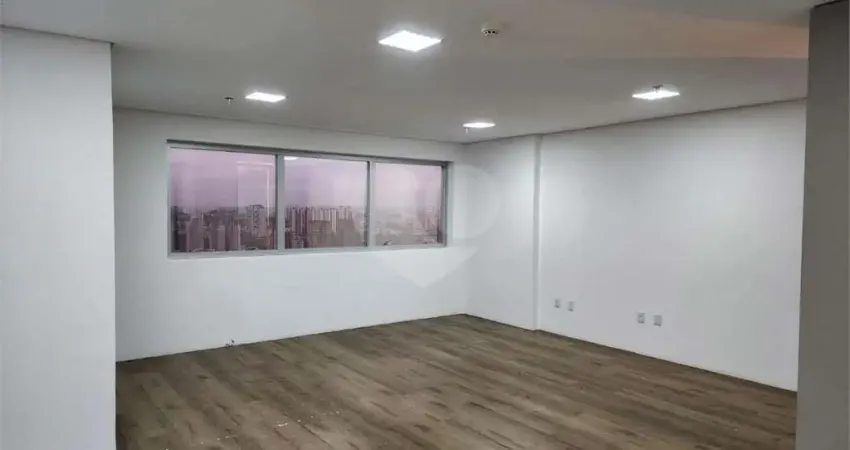 Sala comercial à venda na Avenida Franz Voegeli, Continental, Osasco