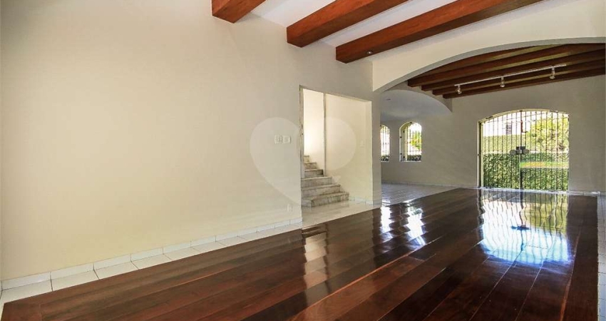 Casa com 3 quartos à venda ou para locação em Pacaembu - SP