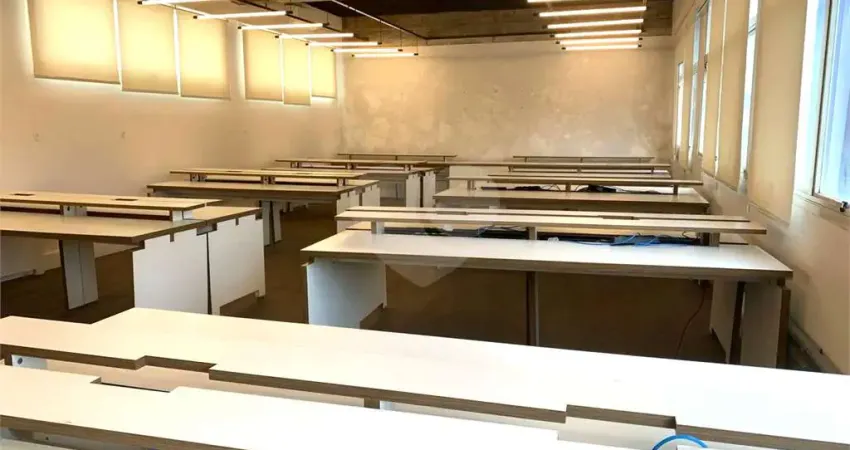 Sala comercial para alugar na Avenida Mofarrej, Vila Leopoldina, São Paulo
