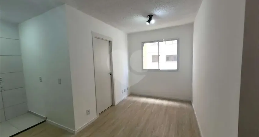 Apartamento com 2 quartos para locação em Várzea Da Barra Funda - SP