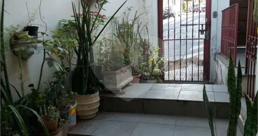 Sobrado com 2 quartos à venda em Vila Santa Maria - SP