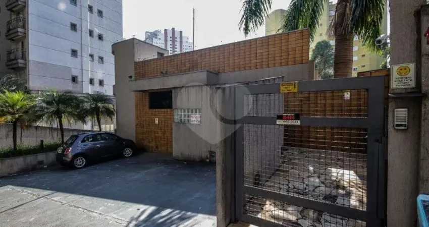 Prédio à venda na Rua Almansa, Vila Andrade, São Paulo