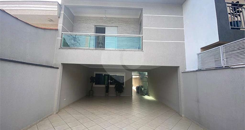 Sobrado com 3 quartos à venda em Vila Mangalot - SP