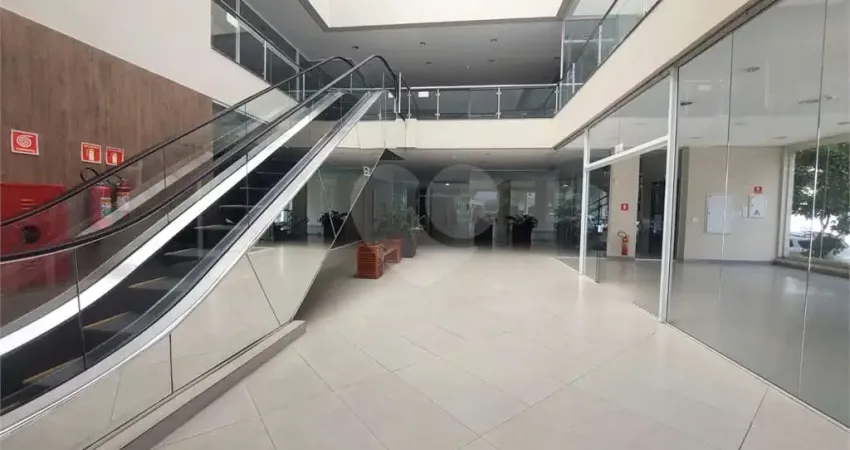 Prédio inteiro à venda ou para locação em Água Branca - SP