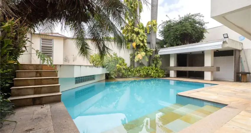 Casa com 4 quartos à venda na Rua Marquês de Paraná, Alto da Lapa, São Paulo