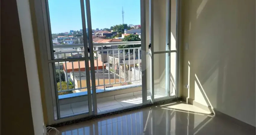 Apartamento com 2 quartos para locação em Rio Pequeno - SP