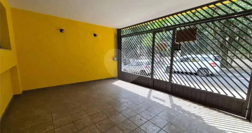 Casa com 3 quartos para alugar na Vila Romana, São Paulo 