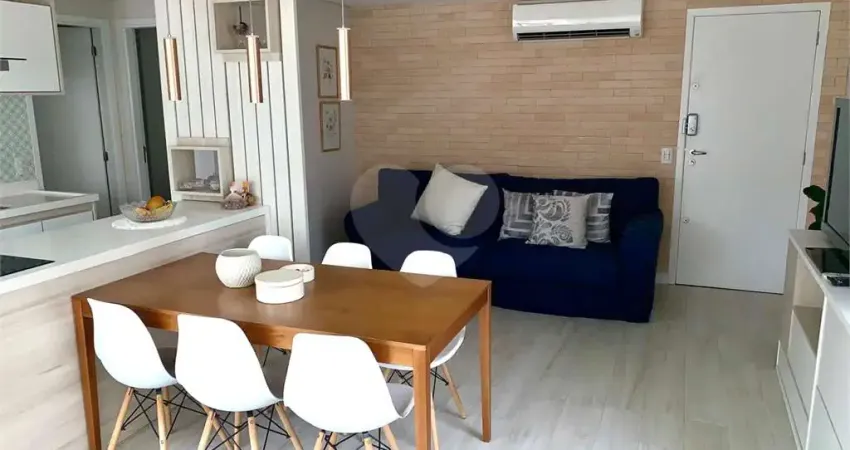 Apartamento com 2 quartos à venda em Alto da Lapa, São Paulo 