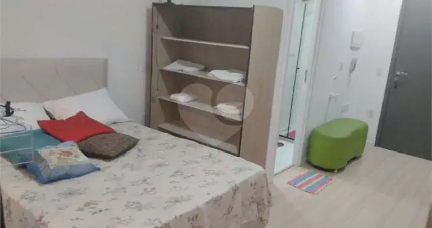 Kitnet / Stúdio para alugar na Rua Paracuê, 191, Vila Madalena, São Paulo