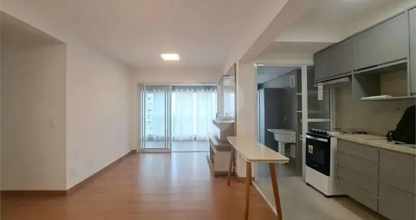 Apartamento com 3 quartos para alugar na Rua Fortunato Ferraz, 280, Vila Anastácio, São Paulo