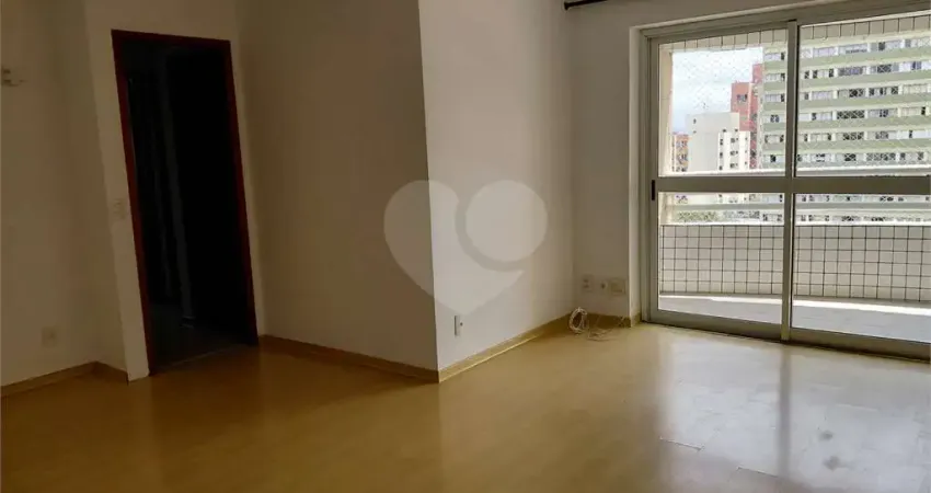 Apartamento com 3 quartos para alugar na Rua Alves Guimarães, 1133, Pinheiros, São Paulo