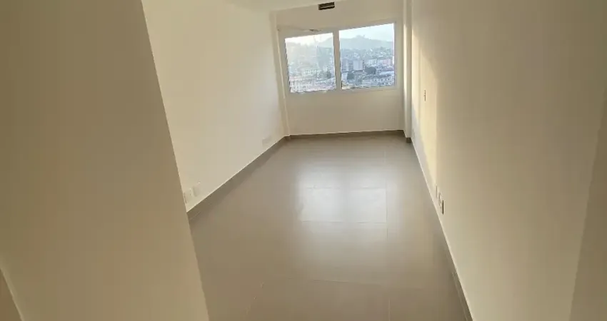 Sala comercial para alugar na Avenida Dom Hélder Câmara, 6644, Pilares, Rio de Janeiro