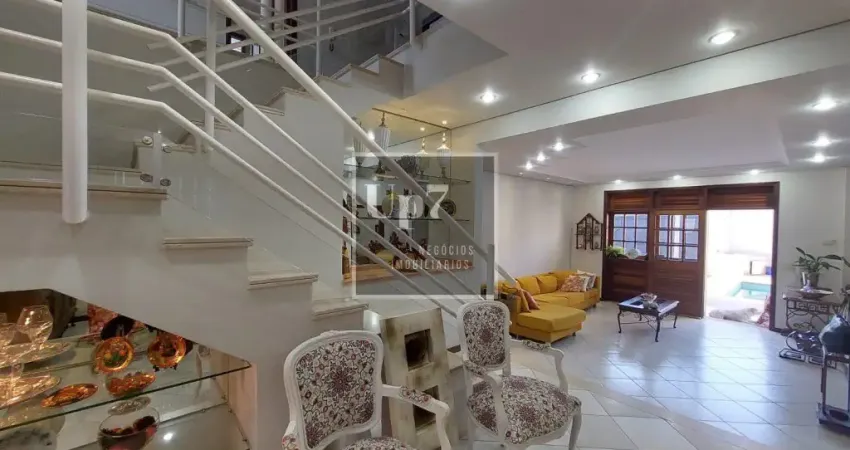 Sobrado com 4 Suítes, piscina, 378m² em Jardim Estoril II -Venda - Bauru/SP