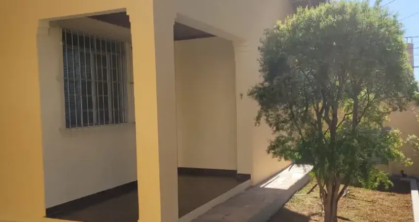 Casa para locação na vila universitária em bauru - próxima a usp e ao bauru shopping.