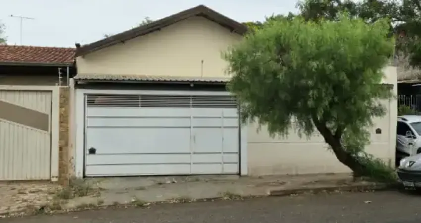 Casa com 03 quartos - ótima localização no bela vista em bauru.