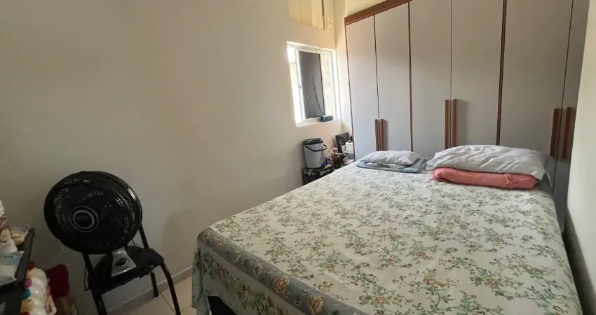 Casa 2/4 condomínio fechado. lazer e segurança para sua família.