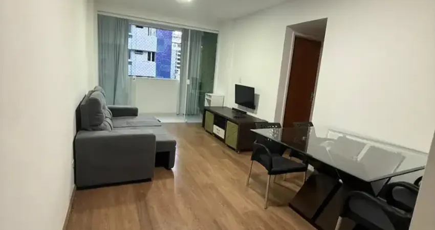 Lindo Apartamento à venda 3/4 a 2 quadras do mar porteira fechada