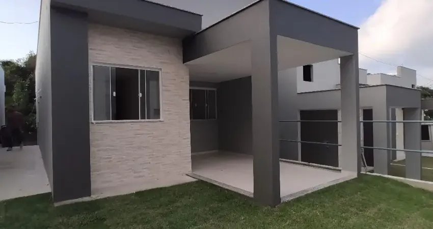 Casa com 3 quartos à venda na Rua Providência, 20, Praia de Carapebus, Serra
