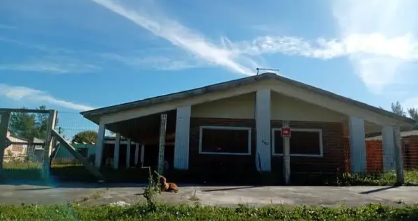 Casa com 4 quartos à venda no Ildo Meneghetti, Cidreira 
