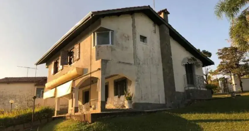 CHACARA Á VENDA CONDOMINIO RESIDENCIAL VALE DAS LARANJEIRAS