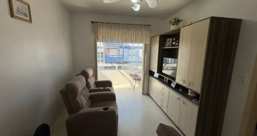 Apartamento em Capão Novo com infra estrutura de condominio
