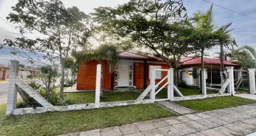 Casa com 3 quartos à venda na Rua Mimo de Venus, 4016, Capão Novo, Capão da Canoa