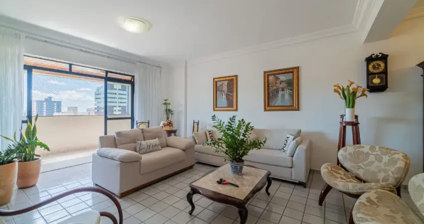 Apartamento com 4 quartos à venda na Avenida Sapé, 745, Manaíra, João Pessoa