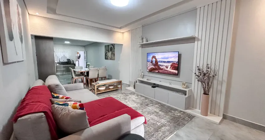 Casa em excelente localização no bairro jardim canaã em limeira-sp