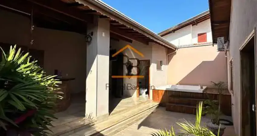 Casa à venda no bairro Jardim Itália - Pirassununga/SP